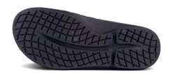 Oofos Unisex OOahh Sport Flex Sandal -Chic Sportswear Store 1550BLKMATTE shot7 932x680 2cc362ae de09 4a73 bbbc 53988f1470ed