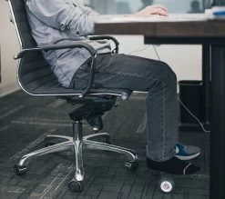 ROLL Recovery R3 Foot Roller (40) -Chic Sportswear Store 2 2e4f0df4 d95f 4462 8a9d 26fc05446d3b