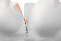 Brooks Women's Dare Zip Run Sports Bra - Black (350075001) -Chic Sportswear Store 350075 014 d5 Dare Zip 0e9c97fa ed09 4354 8dd0 b1364e412ee7