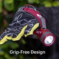 Nathan Terra Fire 400 RX - Red Dahlia/Castlerock (NS5111-0473-00) 11 Nathan Terra Fire 400 RX - Red Dahlia/Castlerock (NS5111-0473-00) -Chic Sportswear Store Terra Fire 400 RX AMZ Tech4 2000x ad04ff37 ab4a 46f0 a87e 34d5dd747507