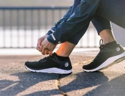 Topo Women's Fli-Lyte 4 13 Topo Women's Fli-Lyte 4 -Chic Sportswear Store W049.Black White 10