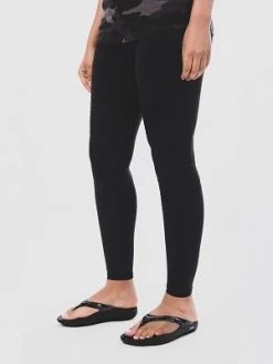 Oofos Women's OOlala Limited Sandal 9 Oofos Women's OOlala Limited Sandal -Chic Sportswear Store black camo 932x680 c0e077c2 7a8f 460d 8e92 06fdeb9bd561