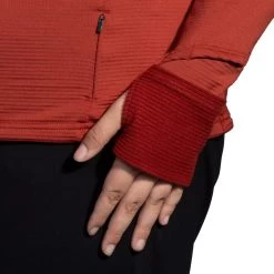 Brooks Women's Notch Thermal Hoodie 2.0 -Chic Sportswear Store brooks 221568692 d3