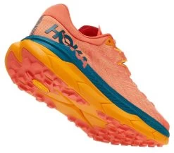 HOKA Women's Tecton X -Chic Sportswear Store ezgif.com gif maker 34 67a83ea1 09b2 4be1 9423 22f7275a973d