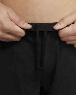 Nike Men's Fast 4" Short - Black (CJ7847-010) -Chic Sportswear Store fast mens 4 running shorts qc1HBx 4