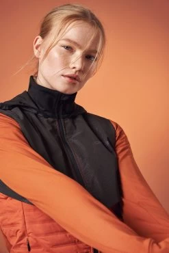 Craft Women's Lumen Subzero Jacket - Buff/Black (1907698-699999) -Chic Sportswear Store lhOlHgNs