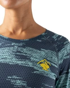 Rabbit Women's EZ Tee Perf LS | Trail 10 Rabbit Women's EZ Tee Perf LS | Trail -Chic Sportswear Store rabbit womens ez tee perf ls 1