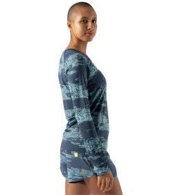 Rabbit Women's EZ Tee Perf LS | Trail 9 Rabbit Women's EZ Tee Perf LS | Trail -Chic Sportswear Store rabbit womens ez tee perf ls 3